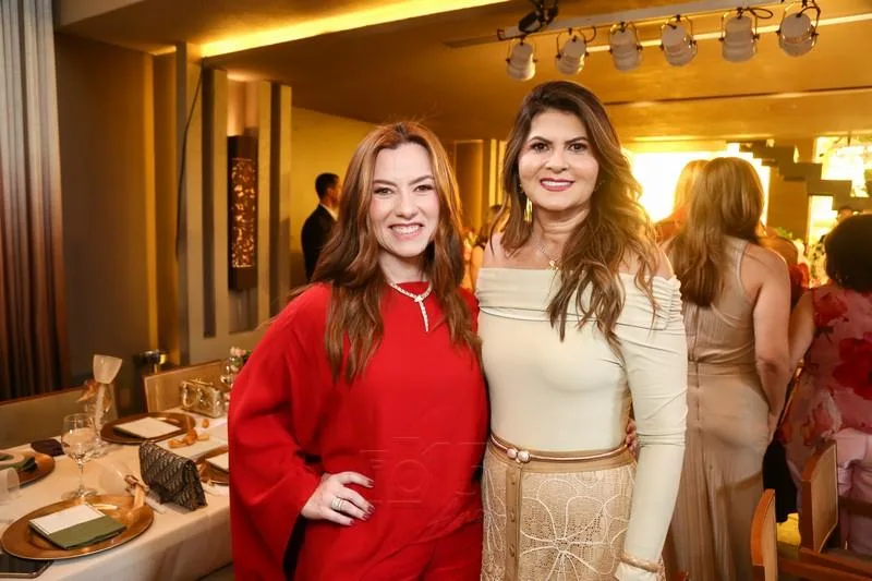 Aline Barroso e Michellinne Pinheiro