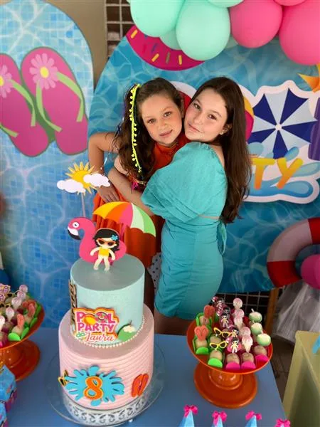 Laura e Valentina Holanda