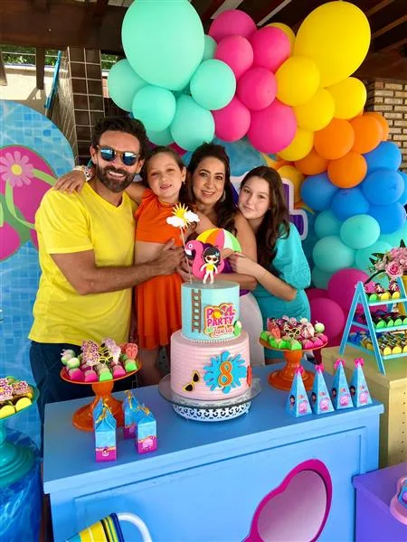 Clóvis, Laura, Anelise e Valentina Holanda