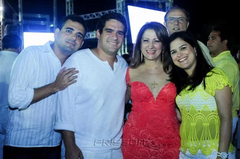 Cristiane, Beto, Ângela e Karla Carneiro