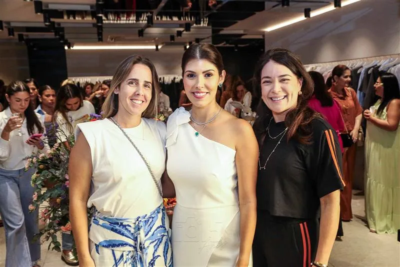 Andrea Montenegro, Flavia Laprovitera e Roberta Ribeiro