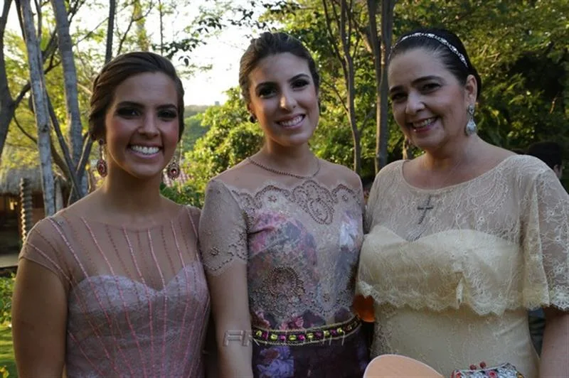 Alice Studart, Patricia Santiago e Giana Studart