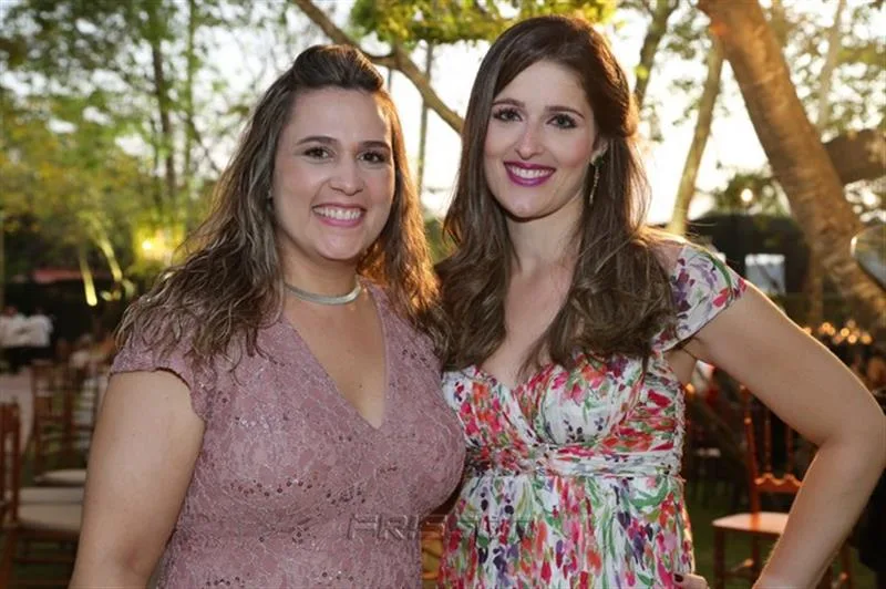 Ana e Rebeca Leal