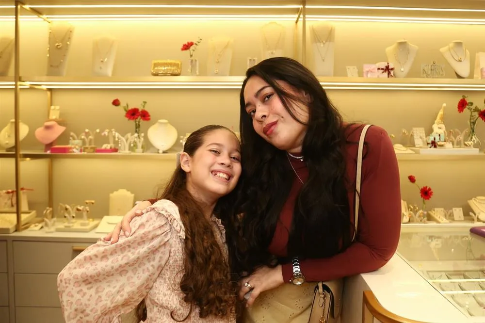 Jady Arrais e Adyna Araújo