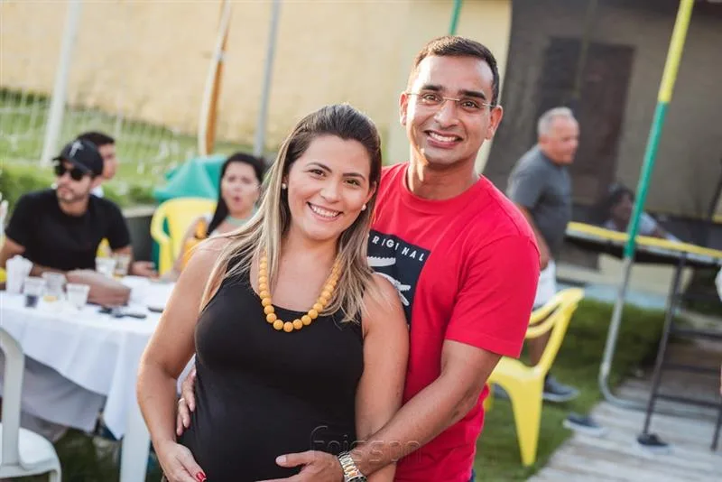 Carol Assunção e Renan Cruz