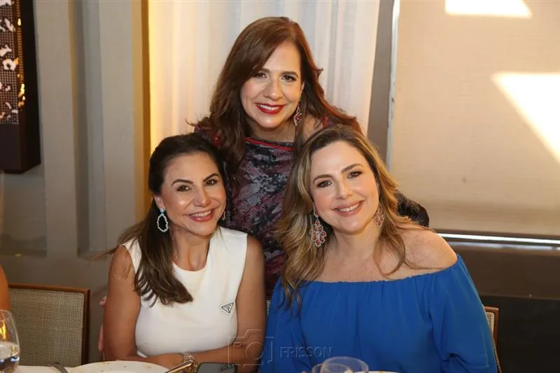 Adriana Queiroz, Martinha Assunção e Suyane Teixeira