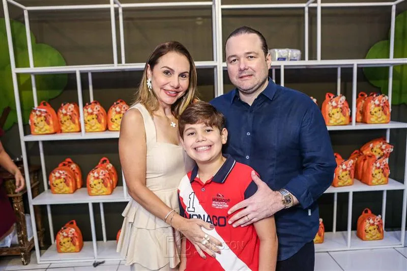 Adriana, Constantino e Otávio Queiroz