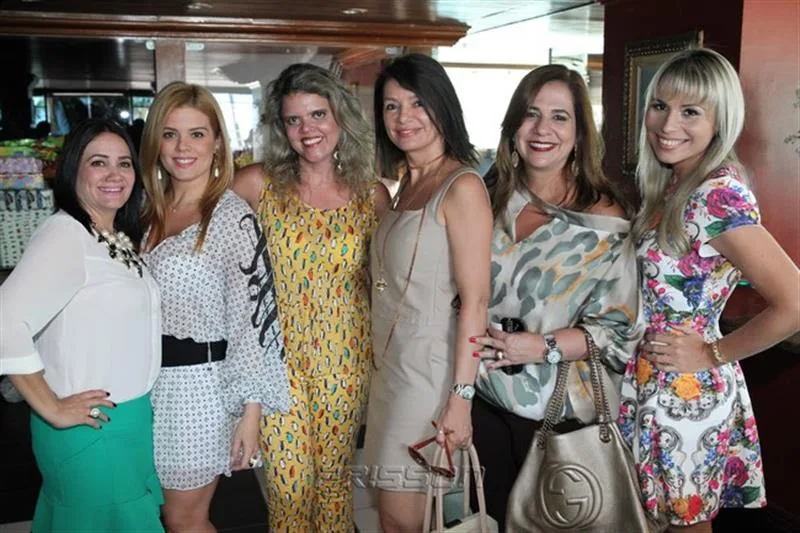 Cristina Albuquerque, Letícia Studart, Valeska Rolim, Martinha Assunção e Grazielle Nogueira