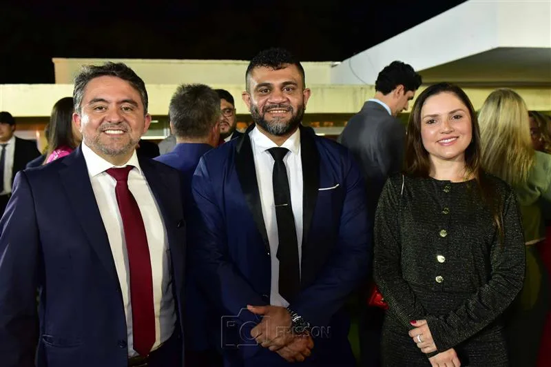 André Júnior, Hugo Leonardo, Josiana Oliveira