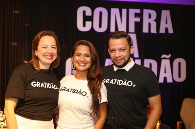 Adriana Ximenes, Nazaré Santiago e Roberto Alves