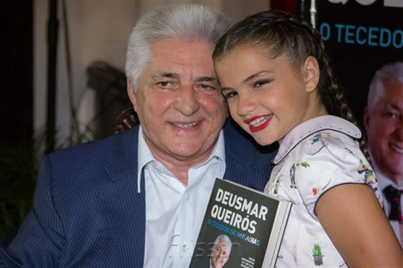 Deusmar e Natalia Queirós