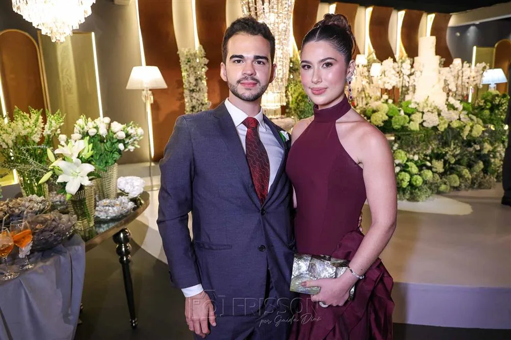 Ailton Medeiros e Marcela Dias Branco