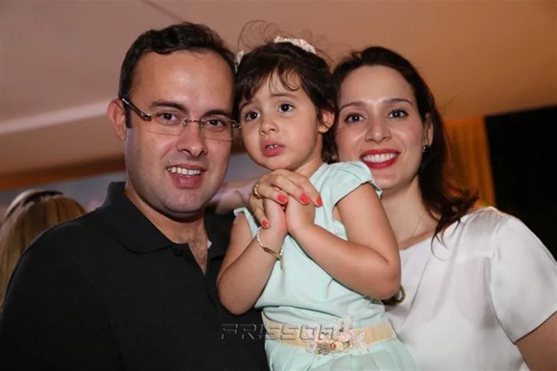 Célio Gurgel, Juliana Carneiro