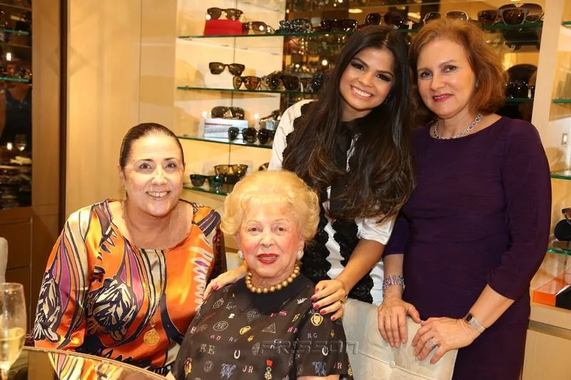 Ana Melo, Yolanda Queiroz, Isabele Timóteo e Renata Jereissati