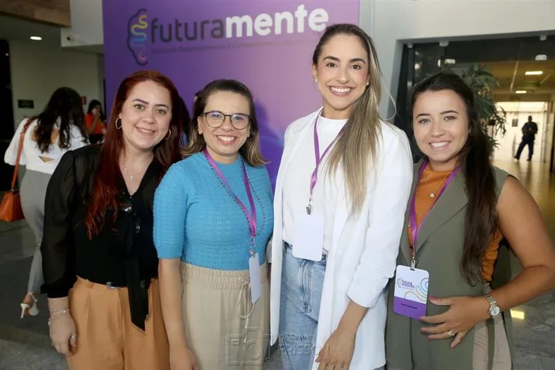 Ana Cristina Pinheiro, Lia Vasconcelos, Ana Beatriz Cavalcante e Gabrielle Sampaio