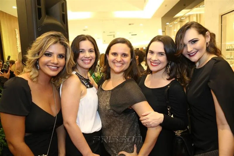 Anelisa Barreira, Priscylla Brasileiro, Leticia Ribeiro, Karine Mendonça e Jana Melo