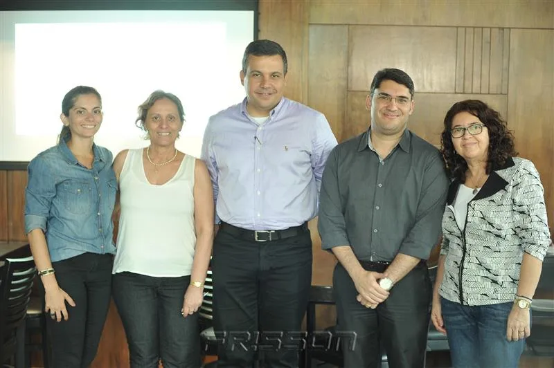 Joelma Leal, Tina Sampaio, Eduardo Cintra, Rodrigo Seabra e Meuryllenni Freitas