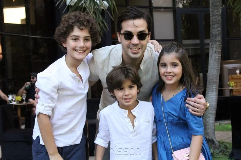 Joaquim Cavalcanti, Netinho, Antônio e Liz Bayde
