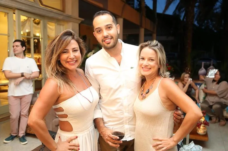 Carla Petroni, Igor Brito e Juliana Lima