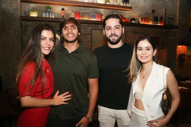 Camila Nogueira, Rômulo Leite, Victor e Gisele Brito