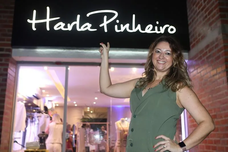 Harla Pinheiro