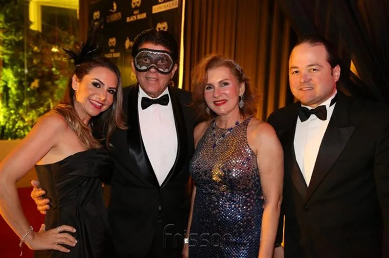Adriana Queiroz, Dito Machado, Renata Jereissati e Otávio Queiroz
