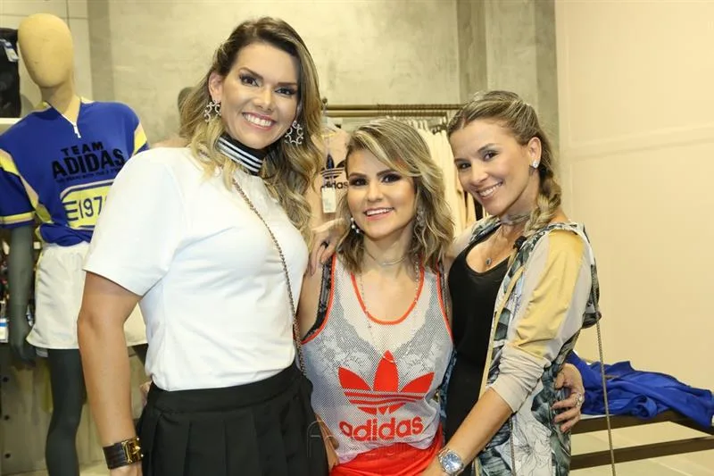 Pauliani Campos, Carine Moreira e Roberta Quaranta