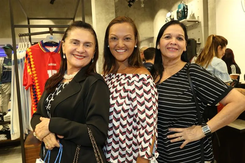Auta Oliveira, Simone Ximenes e Ângela Fialho