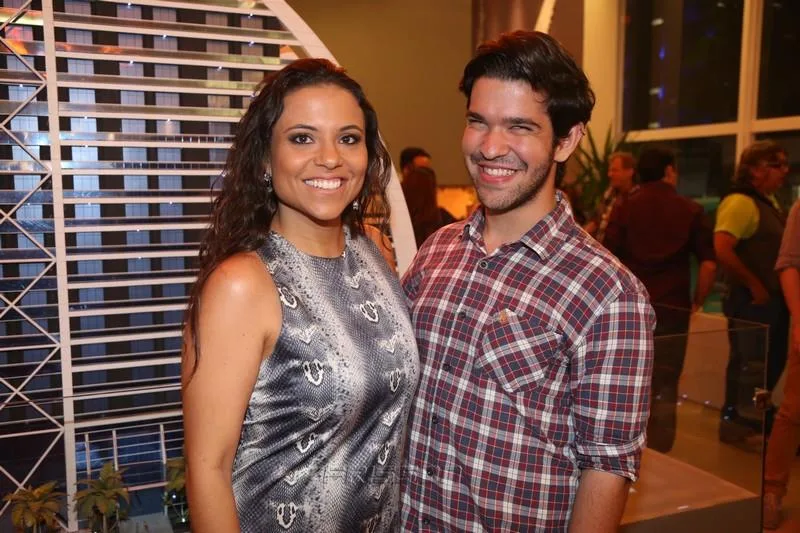 Camila Nascimento e Luan Pimentel
