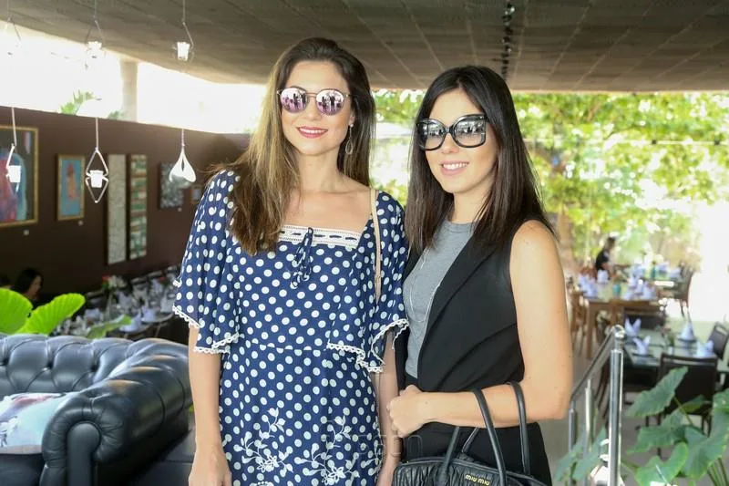 Camille Nóbrega e Carol Figueiredo