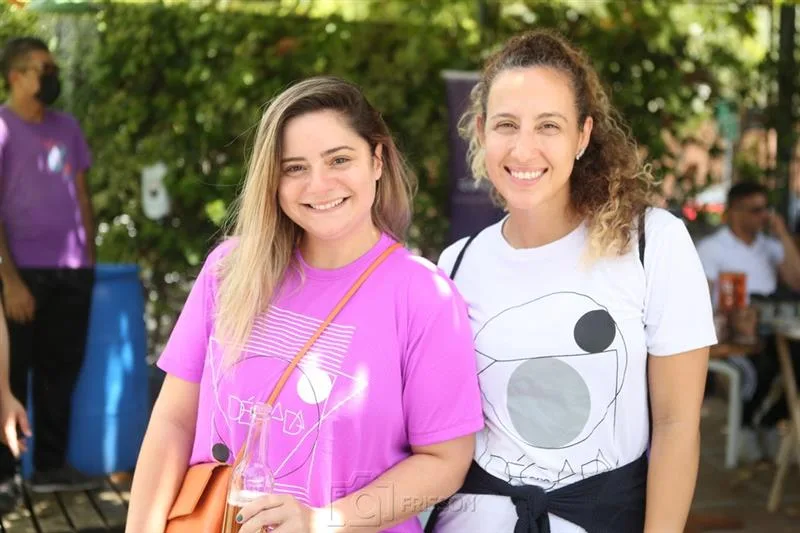 Karla Rodrigues e Sasha Reeves