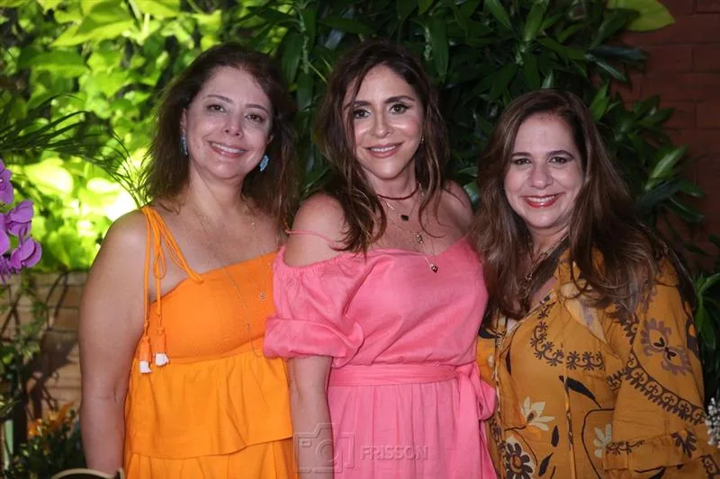 Cláudia Gradvohl, Cristiane Faria e Martinha Assunção