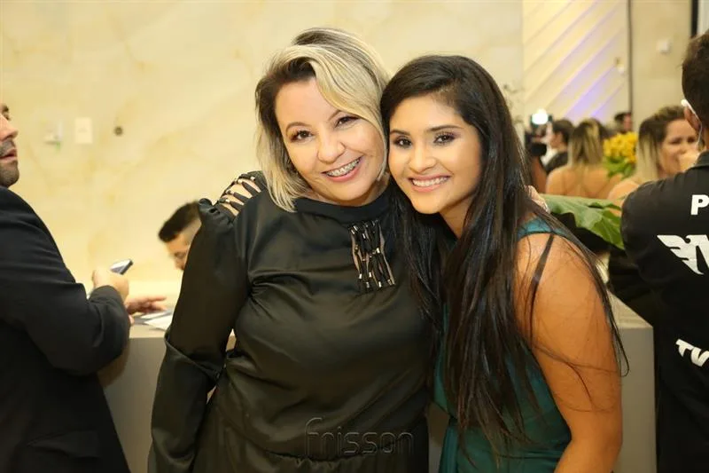 Drika Oliveira e Mileide Mihaile