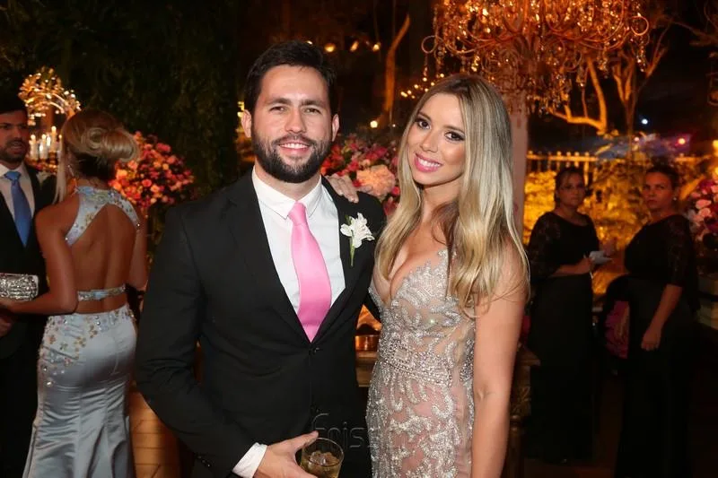 Carlos Augusto e Fabiane Hirata