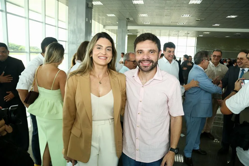 Denise Carrá e Júlio César Filho