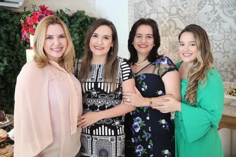 Débora e Gabriela Portugal, Lia e Ana Paula Freire