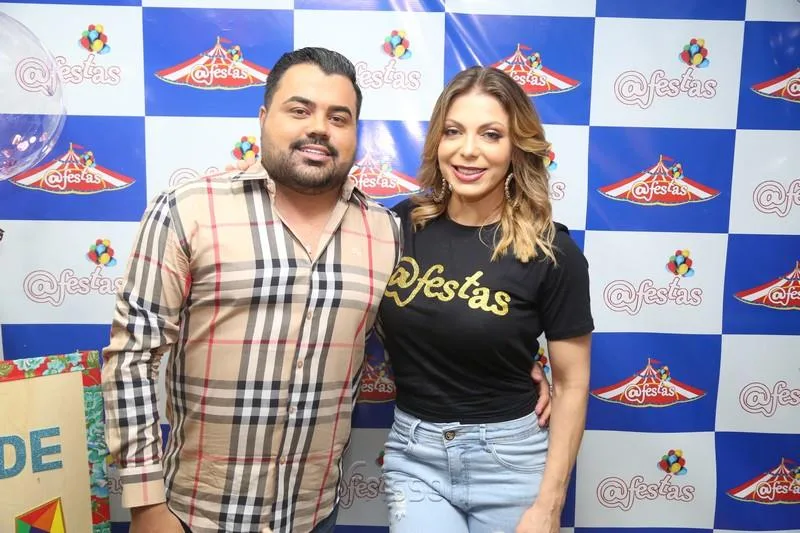 Deli Andrade e Sheila Mello