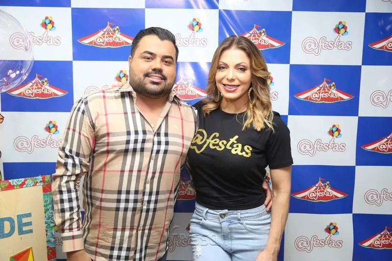 Deli Andrade e Sheila Mello