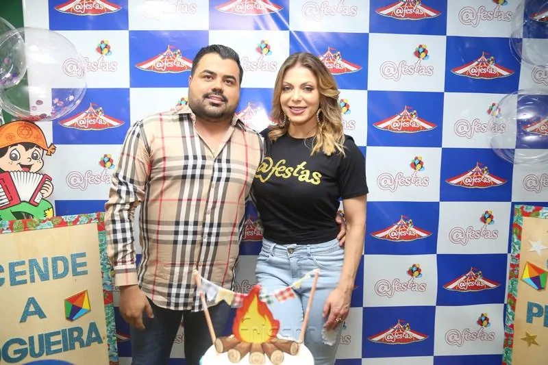 Deli Andrade e Sheila Mello