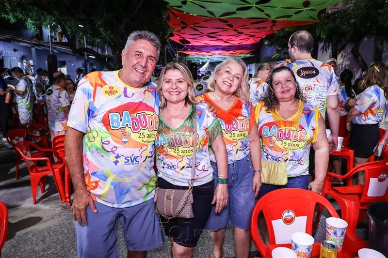 BADUDE 25Anos