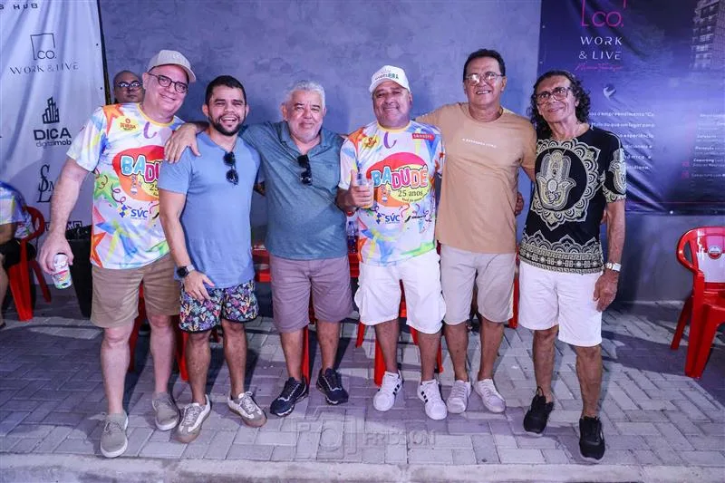 BADUDE 25Anos