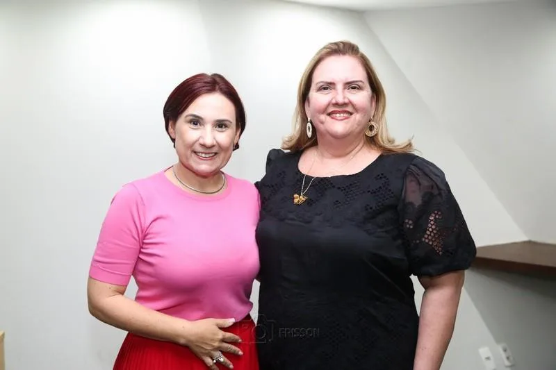 Emília Pessoa e Anya Freire