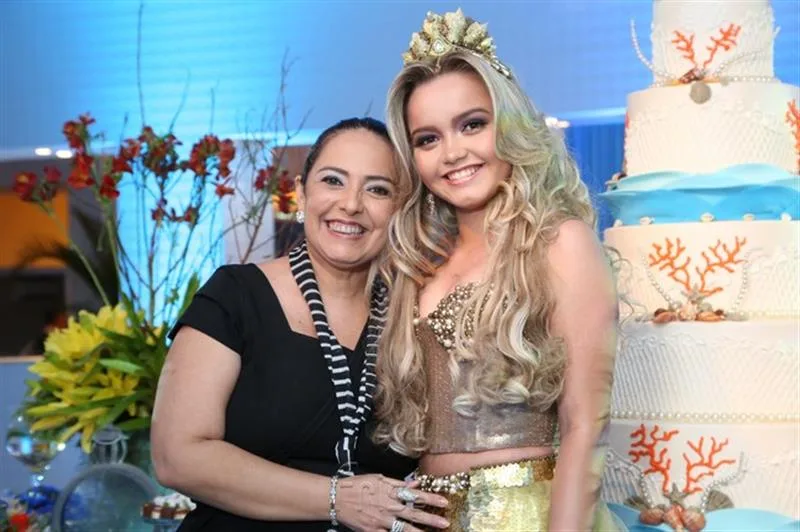 Andrea Cavalcante e Sarah Oliveira