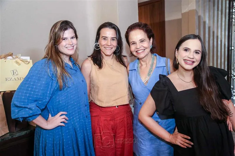 Ana Maria Bezerra, Carol, Jaqueline Barbosa e Dayana Bezerra