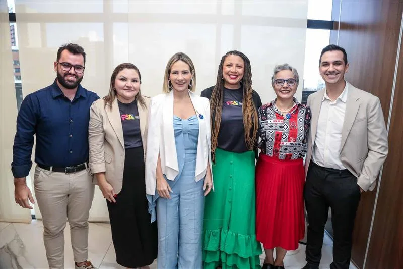 Anderson Martins, Regia Sousa, Gaída Dias, Leide Pereira, Bárbara Monte e Samuel Pinho