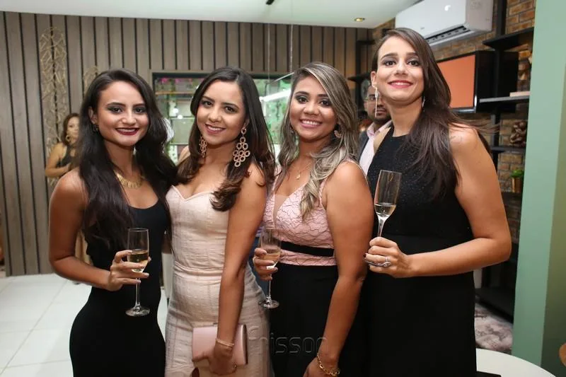 Debora Holanda, Ramis Oliveira, Lúcia Costa e Suzan Alexandria