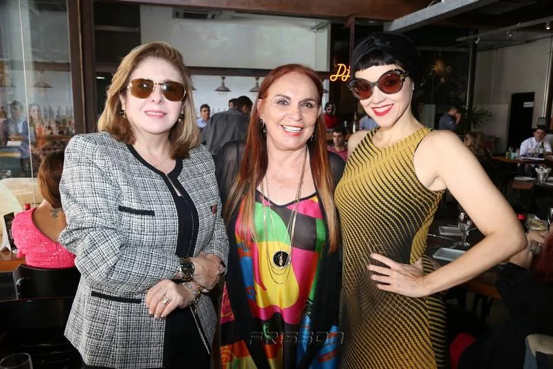 Ana Liady Accioly, Simone Bellin e Karine Alexandrino