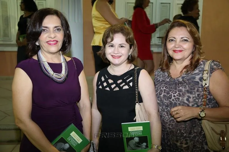 Fábia Linhares, Greice Mendes e Silvana Coelho