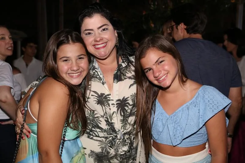 Bruna Bitencourt, Viviane Almada e Nathalia Queirós