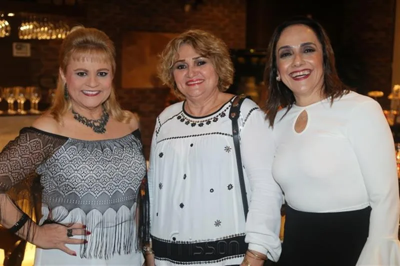Excelsa Costa Lima, Vera Costa e Denise Sanford